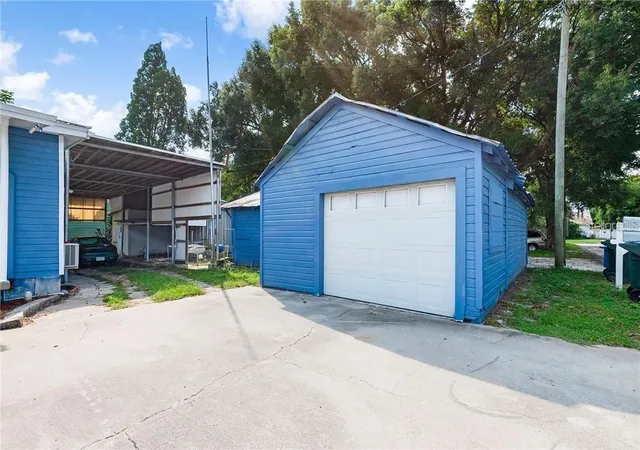 Photo 6 of Single family home for sale at 1005 E Main St, Bartow, FL 33830 | MLS# TB8539544 | Listing updated on 2026-09-01