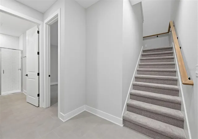 2nd image of 4208 W Carmen St #B, Tampa, FL 33609 | MLS# TB8539551