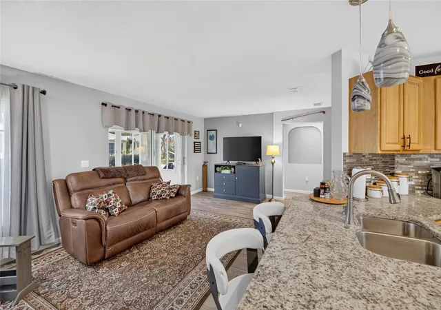 4th image of 8141 Sw 80Th Ter, Ocala, FL 34476 | MLS# OM730544