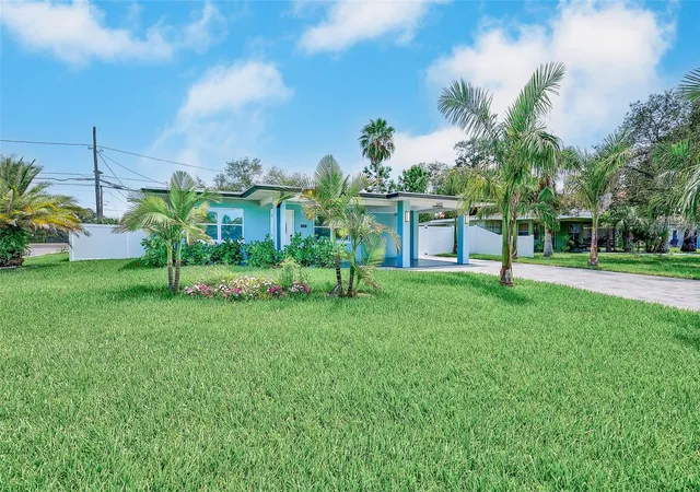 44th image of 2425 Baywood Dr E, Dunedin, FL 34698 | MLS# TB8539560