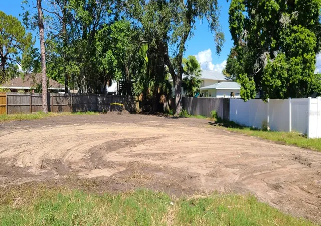 Photo 3 of Land for sale at 4543 Indianapolis St Ne, Saint Petersburg, FL 33703 | MLS# TB8539577 | Listing updated on 2026-08-26