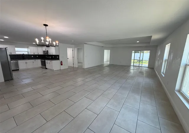 2nd image of 5112 Pacific Ave, Weeki Wachee, FL 34607 | MLS# W7888662
