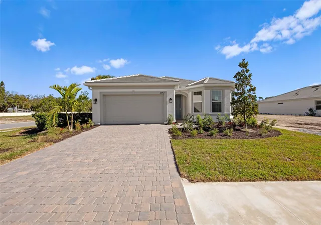 1st image of 6990 Minneola Ct, Nokomis, FL 34275 | MLS# TB8539592