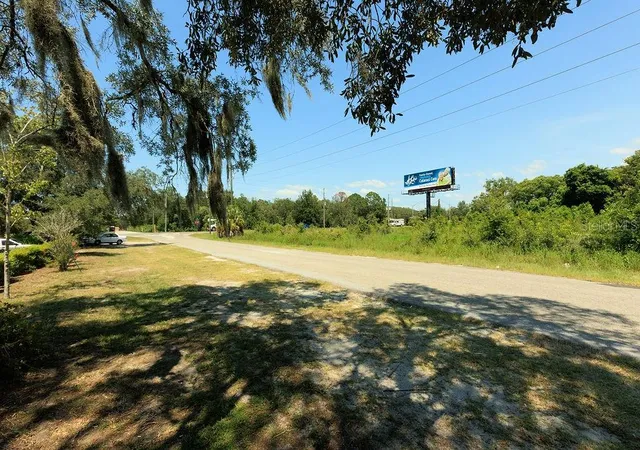 2nd image of 18888 Ackson St, Brooksville, FL 34610 | MLS# W7888663