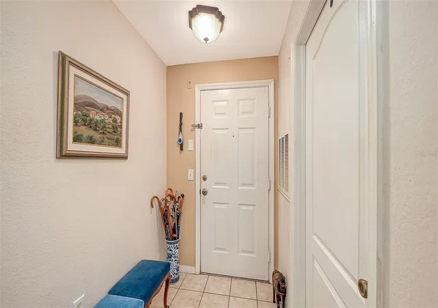 Photo 4 of Condo for sale at 4126 Central Sarasota Pkwy #2027, Sarasota, FL 34238 | MLS# A4703197 | Listing updated on 2026-08-19