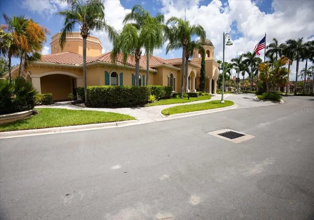 2nd image of 2757 Via Cipriani, CLEARWATER, FL 33764