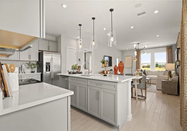 4th image of 1964 Diamond Head Cir, Haines City, FL 33844 | MLS# O6434199
