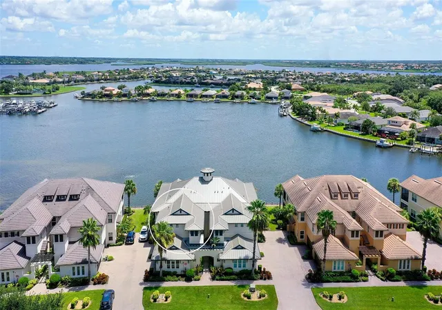 1st image of 1041 Riverscape St #1041, Bradenton, FL 34208 | MLS# A4703199