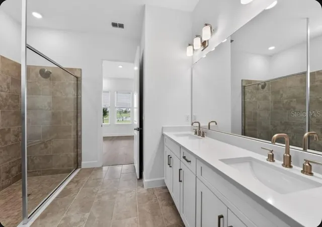 4th image of 853 Tassleflower Trl, Saint Cloud, FL 34771 | MLS# O6434203