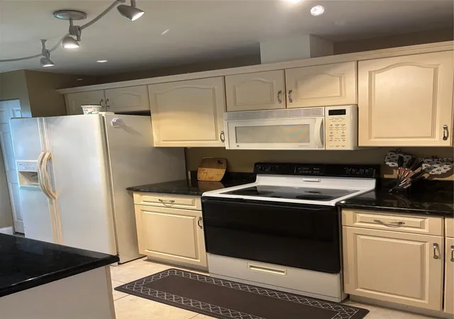 5th image of 283 Hl St, CASSELBERRY, FL 32707