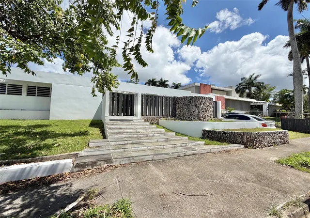 Photo 2 of Single family home for sale at 1709 Calle Lilas, San Juan, PR 00927 | MLS# PR9123474 | Listing updated on 2026-08-19