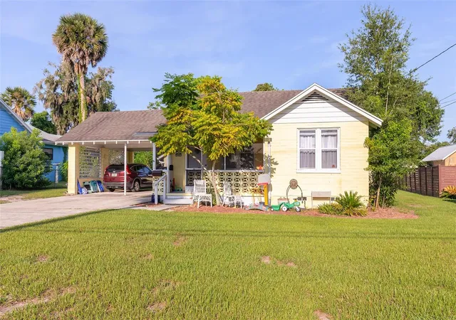 2nd image of 220 N Adelle Ave, Deland, FL 32720 | MLS# O6434214