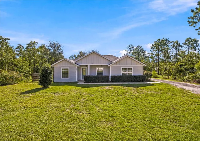 1st image of 831 Ne 150th Ave, Williston, FL 32696 | MLS# OM730559
