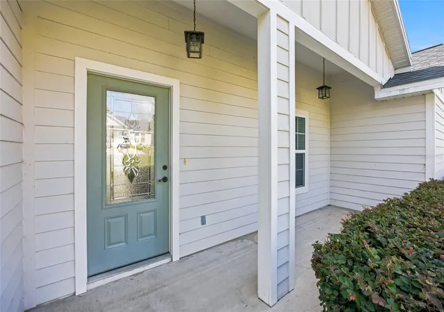 3rd image of 831 Ne 150Th Ave, Williston, FL 32696 | MLS# OM730559