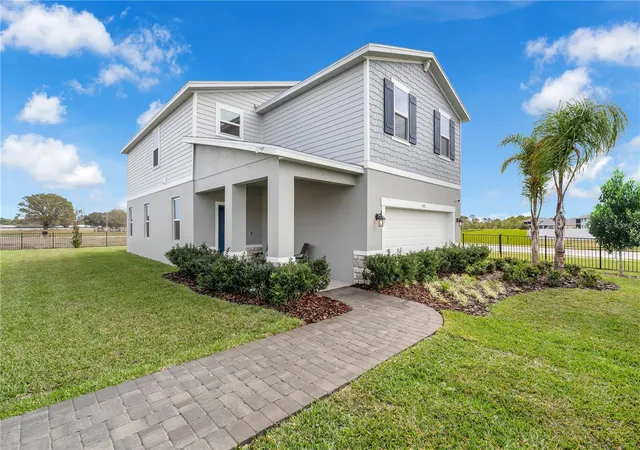 Photo 4 of Single family home for sale at 3842 Senna Way, Tavares, FL 32778 | MLS# O6434221 | Listing updated on 2026-10-02