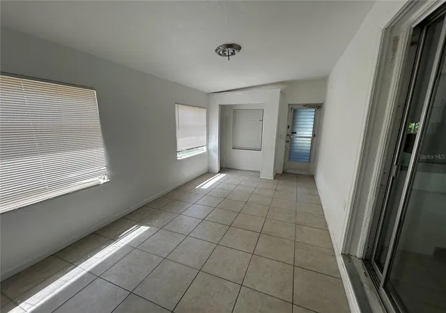 14th image of 3140 Crestwood Dr, Port Charlotte, FL 33952 | MLS# C7529673