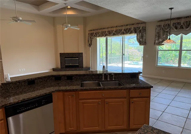 Photo 2 of Single family home for sale at 9609 Westover Clb Cir, Windermere, FL 34786 | MLS# O6434228 | Listing updated on 2026-08-20