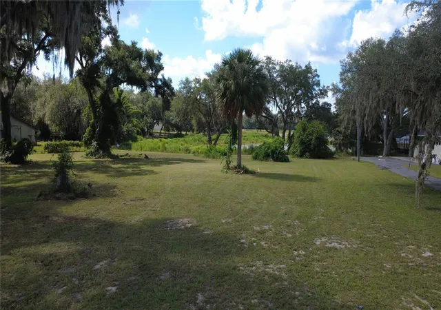 Photo 2 of Land for sale at Southeast Hwy 42, Weirsdale, FL 32195 | MLS# OM730563 | Listing updated on 2026-08-18