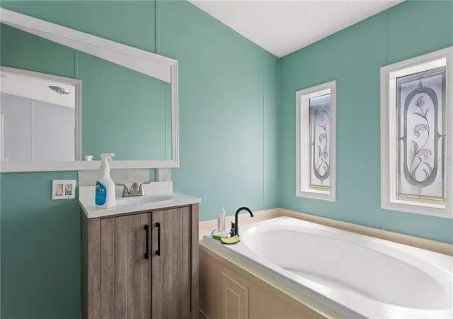 4th image of 24027 Nw 183Rd Ave, High Springs, FL 32643 | MLS# A4703211