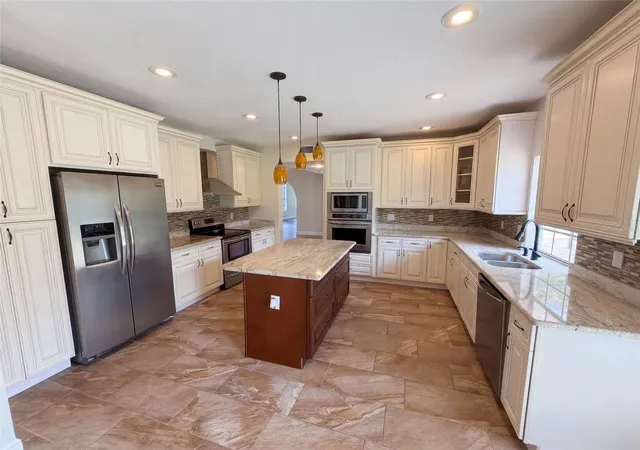 2nd image of 120 Longbranch Rd, Winter Park, FL 32792 | MLS# O6434232