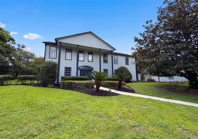 1st image of 120 Longbranch Rd, Winter Park, FL 32792 | MLS# O6434232