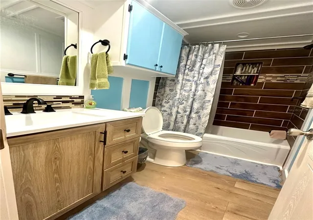 Photo 25 of Manufactured home for sale at 202 Ash St, Interlachen, FL 32148 | MLS# OM730564 | Listing updated on 2026-08-18