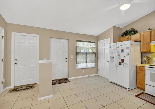 Listing Photo 5 - Condo for sale in building located at 8 Fawn Ln, PALM COAST, FL 32137 - Unit #A