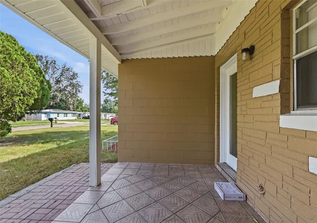 Photo 3 of Sale Pending at 4302 Meadowbrook Ave, Orlando, FL 32808 | MLS# O6434239 | Listing updated on 2026-09-01