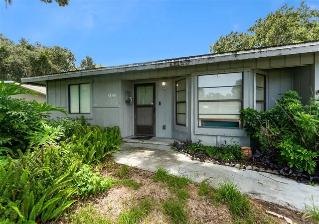 Photo 3 of Single family home for sale at 2518 Needle Palm Dr, Edgewater, FL 32141 | MLS# V4950772 | Listing updated on 2026-08-20