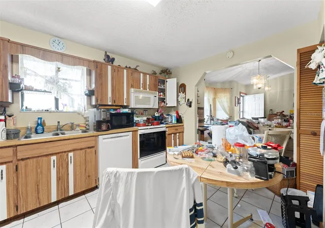 Photo 4 of Single family home for sale at 2518 Needle Palm Dr, Edgewater, FL 32141 | MLS# V4950772 | Listing updated on 2026-08-20