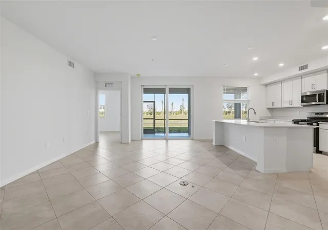 2nd image of 19238 Cherrystone Wy #101, Bradenton, FL 34211 | MLS# TB8539651