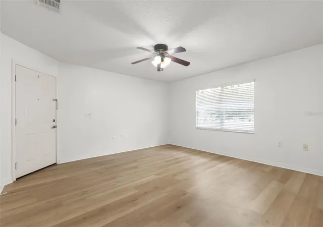 Listing Photo 4 - Condo for sale in building located at 4600 E Moody Blvd, Bunnell, FL 32110 - Unit #7H