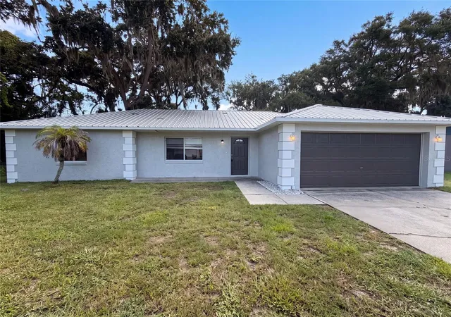 Photo 1 of Single family home for sale at 1719 Needle Palm Dr, Edgewater, FL 32132 | MLS# O6434263 | Listing updated on 2026-08-27
