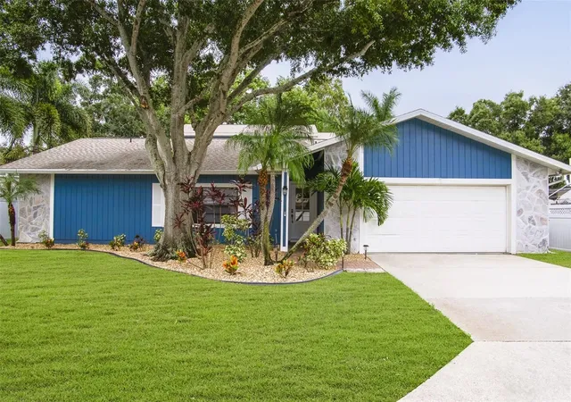 1st image of 9737 135th St, Seminole, FL 33776 | MLS# TB8539665
