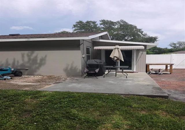 40th image of 20 S Saturn Ave, Clearwater, FL 33755 | MLS# TB8539666