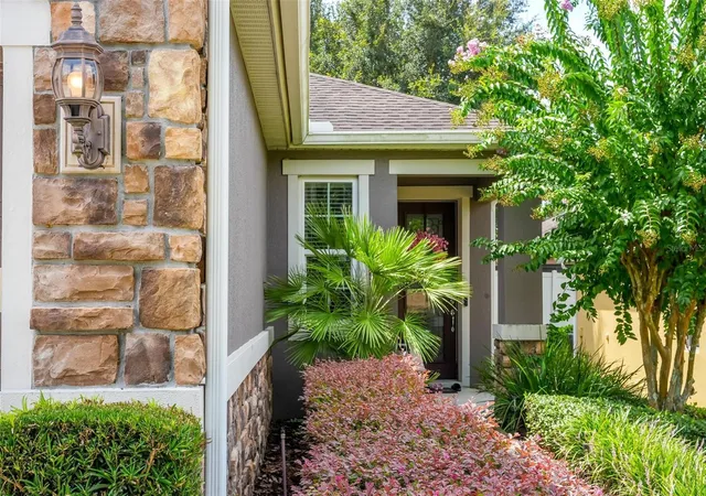 4th image of 30539 Lipizzan Ter, Mount Dora, FL 32757 | MLS# O6434272