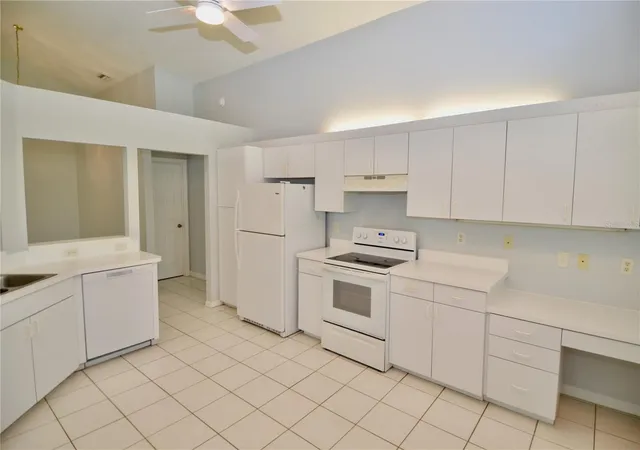 Photo 2 of Single family home for sale at 419 25th Drive E, Ellenton, FL 34222 | MLS# A4703231 | Listing updated on 2026-10-06
