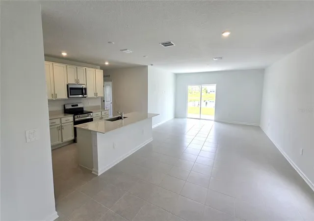 5th image of 5618 Gingham Dr, Kissimmee, FL 34758 | MLS# S5155785