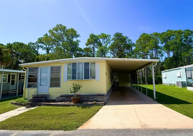 1st image of 2248 Ca D Oro Dr, Sarasota, FL 34238 | MLS# TB8539690