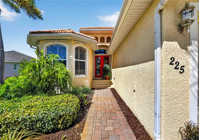 Photo 3 of Single family home for sale at 225 Arlington Dr, Placida, FL 33946 | MLS# D6148448 | Listing updated on 2026-09-01