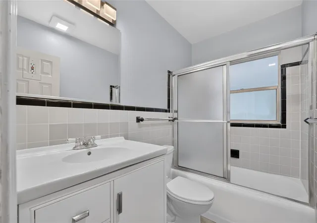 12th image of 201 Se 31st Ave, Ocala, FL 34471 | MLS# OM730579
