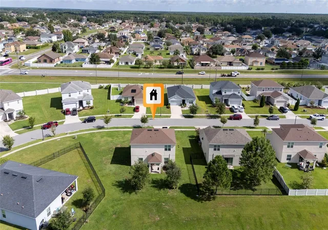 Photo 3 of Single family home for sale at 370 Quarry Rock Cir, Kissimmee, FL 34758 | MLS# S5155791 | Listing updated on 2026-08-21