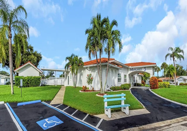 40th image of 3765 101st Ave N, Pinellas Park, FL 33782 | MLS# TB8539718