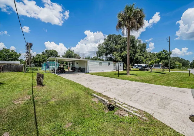 3rd image of 5939 Silver Fox Dr, Winter Haven, FL 33884 | MLS# TB8539723