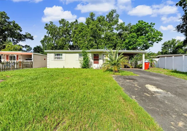 1st image of 9374 84th St, Seminole, FL 33777 | MLS# TB8539735