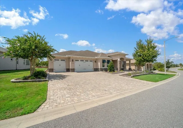 3rd image of 10346 Sw 93Rd Pl, Ocala, FL 34481 | MLS# OM730592