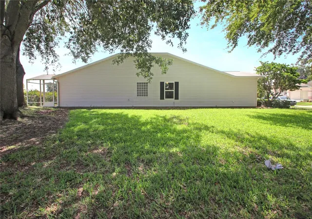 3rd image of 1009 Forest Breeze Path, Leesburg, FL 34748 | MLS# TB8539740