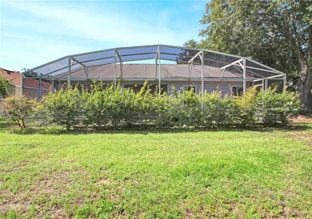 5th image of 1009 Forest Breeze Path, Leesburg, FL 34748 | MLS# TB8539740