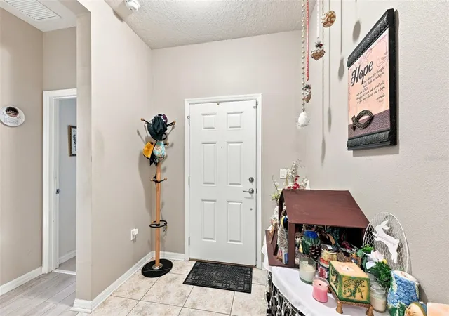 5th image of 803 Parker Den Dr, Ruskin, FL 33570 | MLS# TB8539741