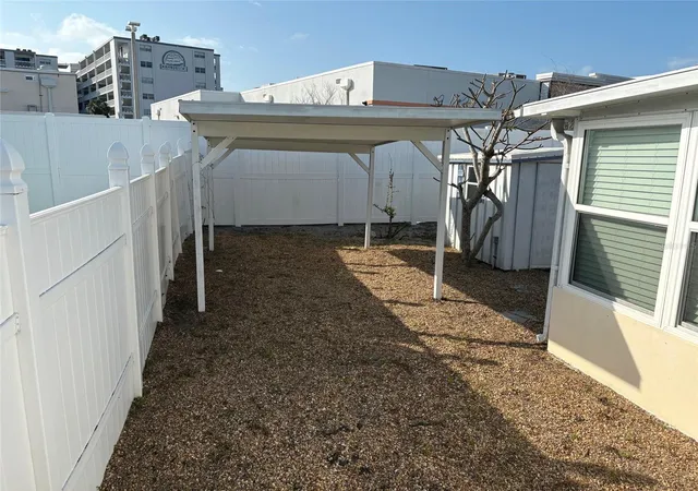 Listing Photo 2 - Condo for sale in building located at 111 174th Ave E, REDINGTON SHORES, FL 33708 - Unit #